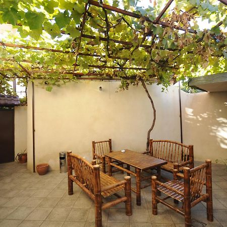 7 Rooms Tbilisi Luaran gambar