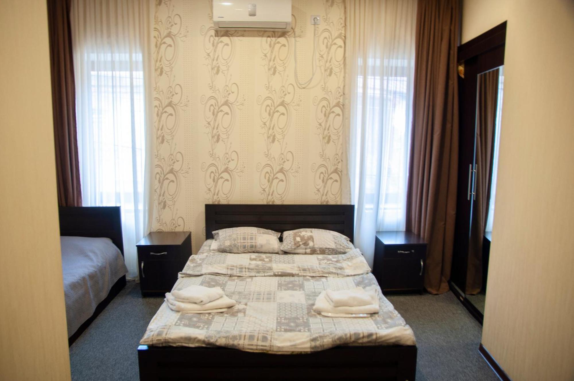 7 Rooms Tbilisi Luaran gambar