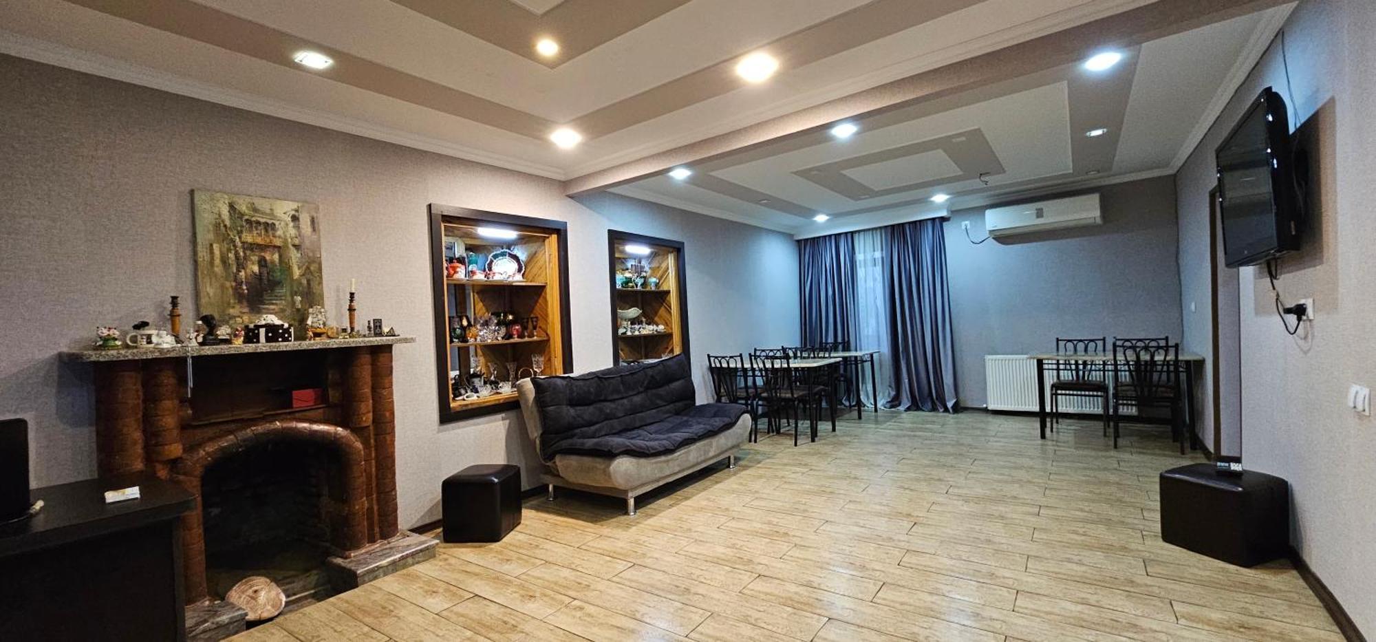 7 Rooms Tbilisi Luaran gambar