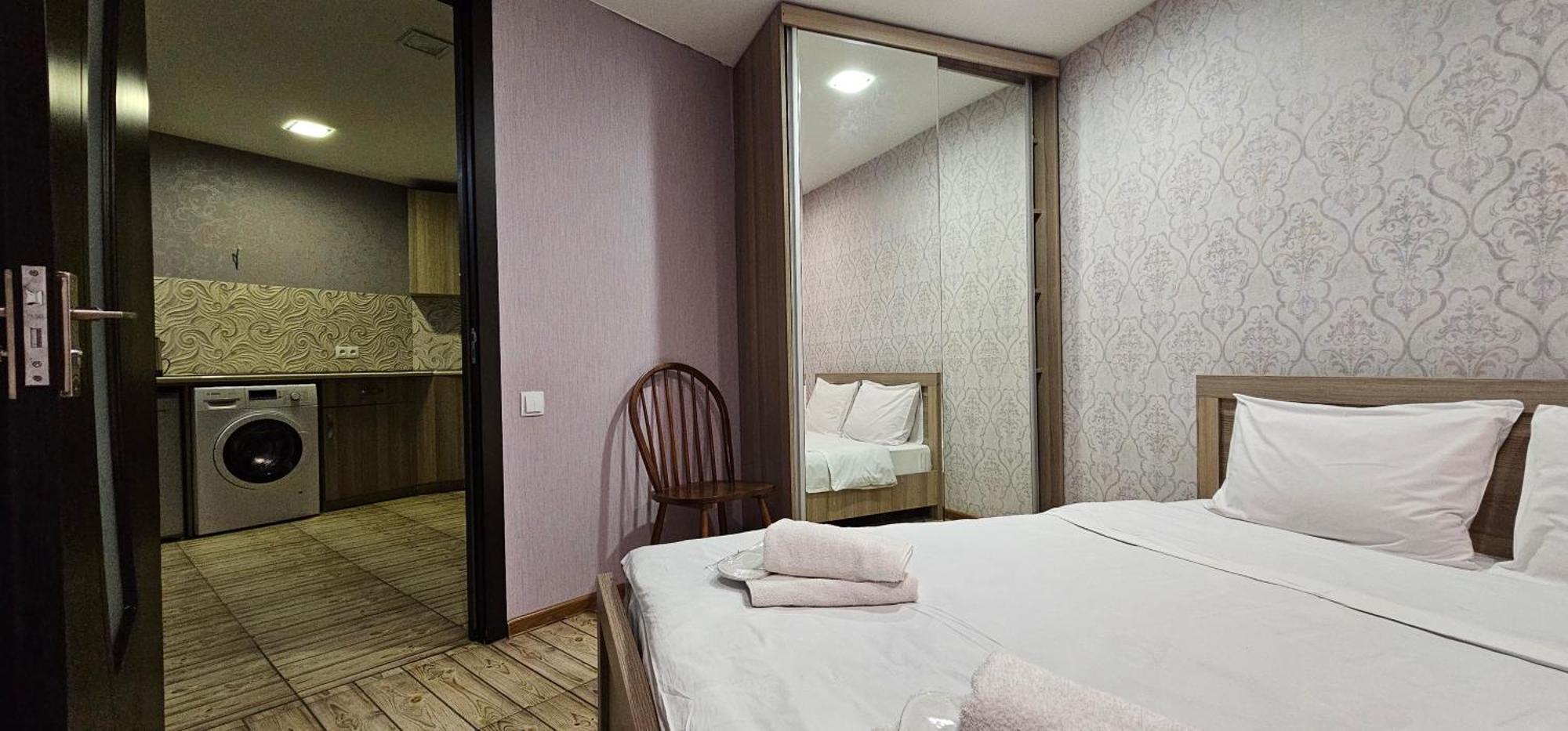 7 Rooms Tbilisi Luaran gambar