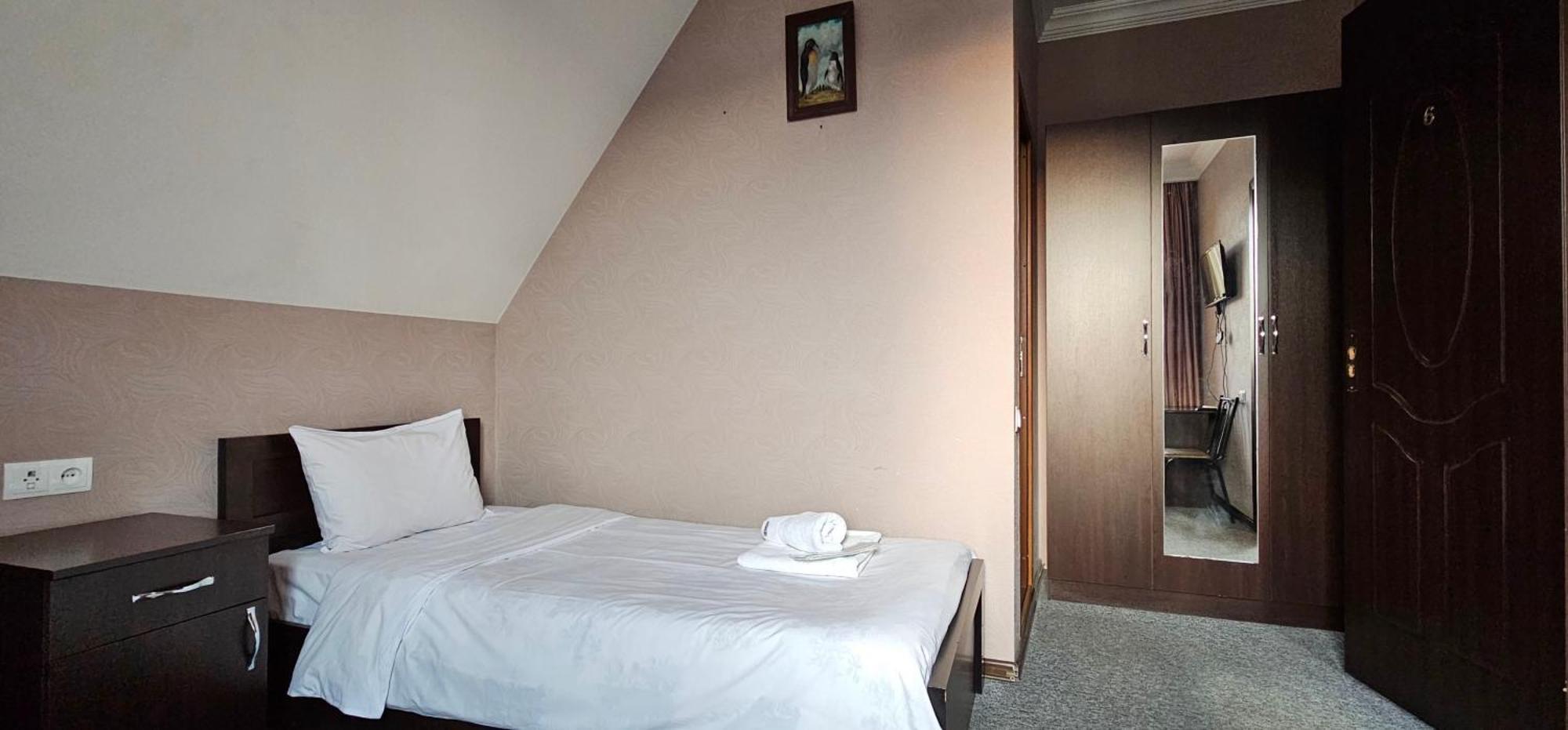 7 Rooms Tbilisi Luaran gambar