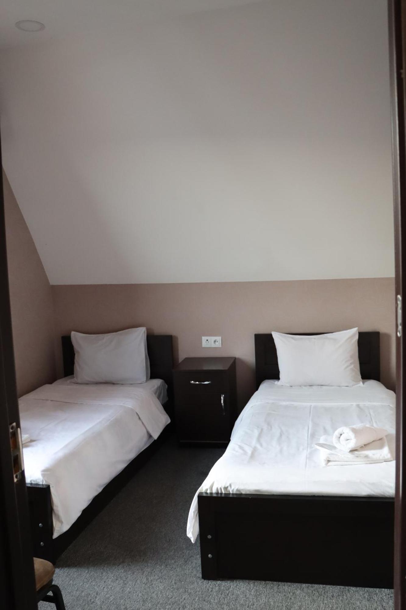 7 Rooms Tbilisi Luaran gambar