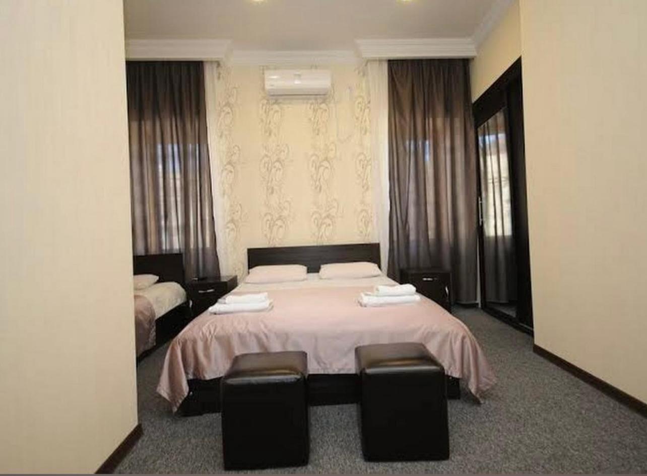 7 Rooms Tbilisi Luaran gambar